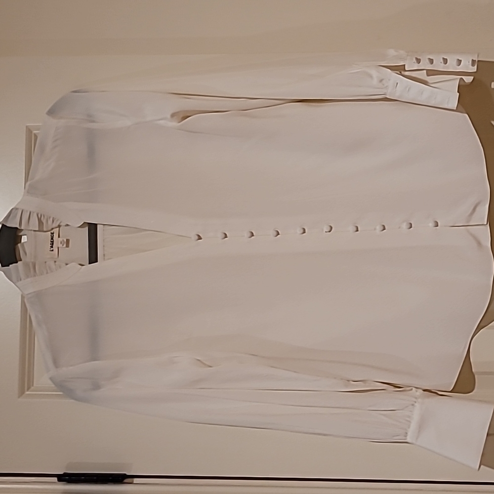 L'agence silk top in cream. Gorgeous!